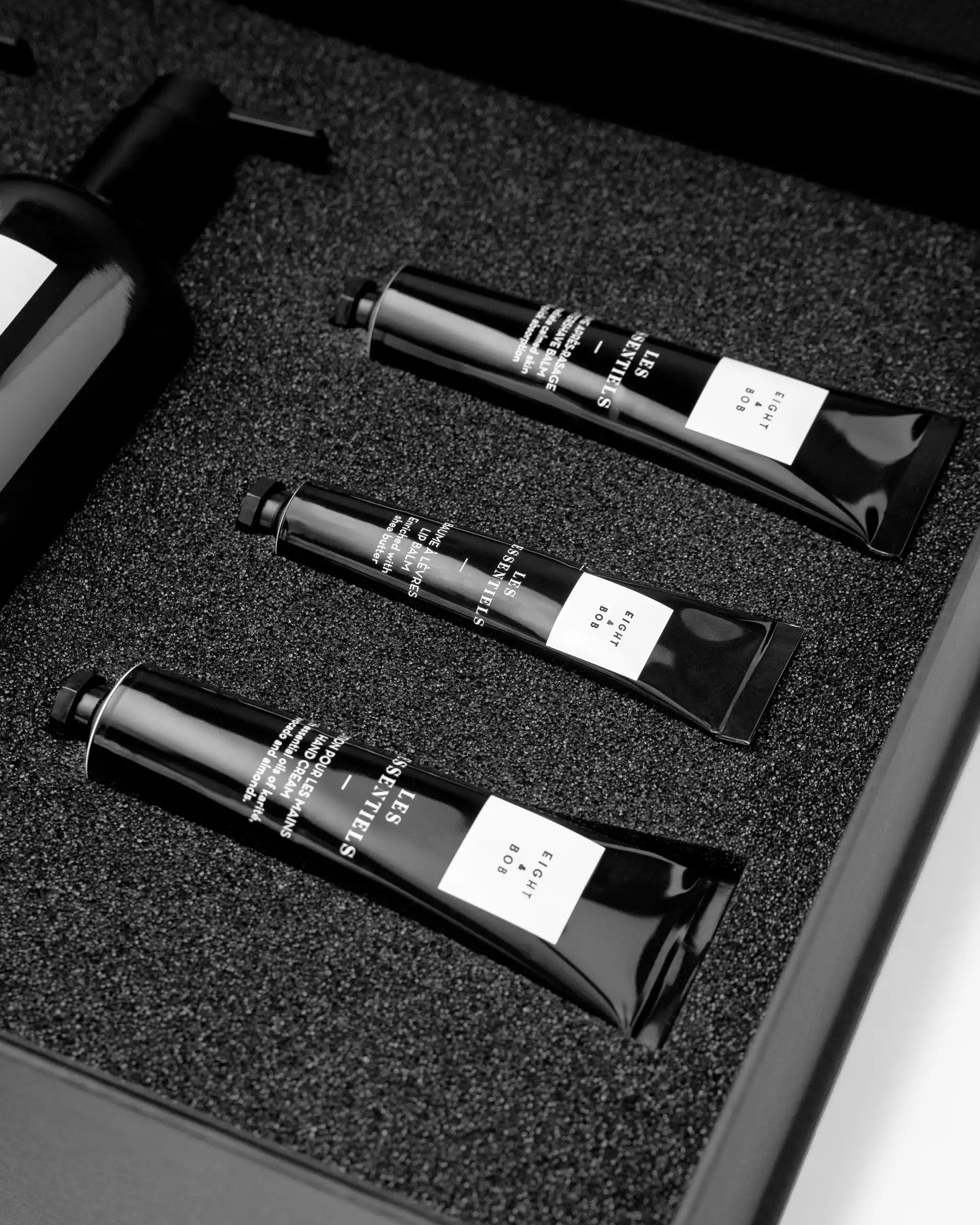 Les Essentiels Luxury Bath & Body Set